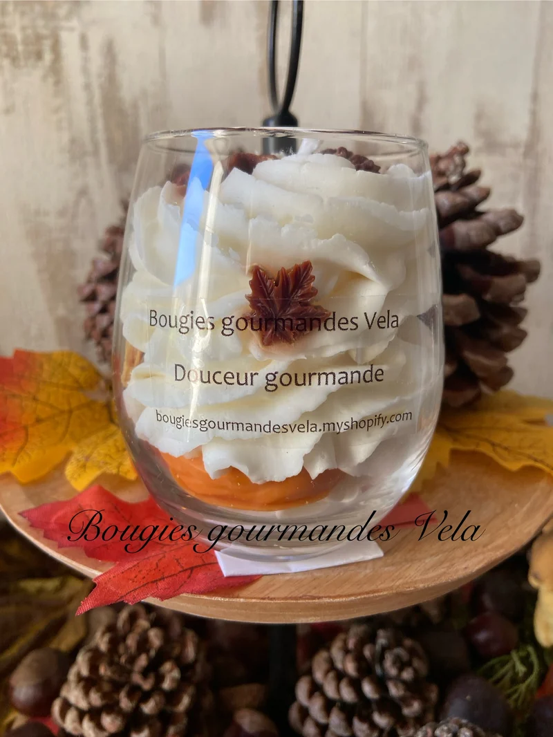 Bougie gourmande Bougie renard automne Bougie parfumée Bougie chantilly Bougie artisanale Bougie végétale Idée cadeau