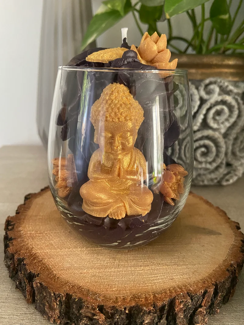 Bougie gourmande Bougie bouddha lotus Bougie bien-être Bougie parfumée Bougie chantilly Bougie artisanale Bougie végétale Idée cadeau