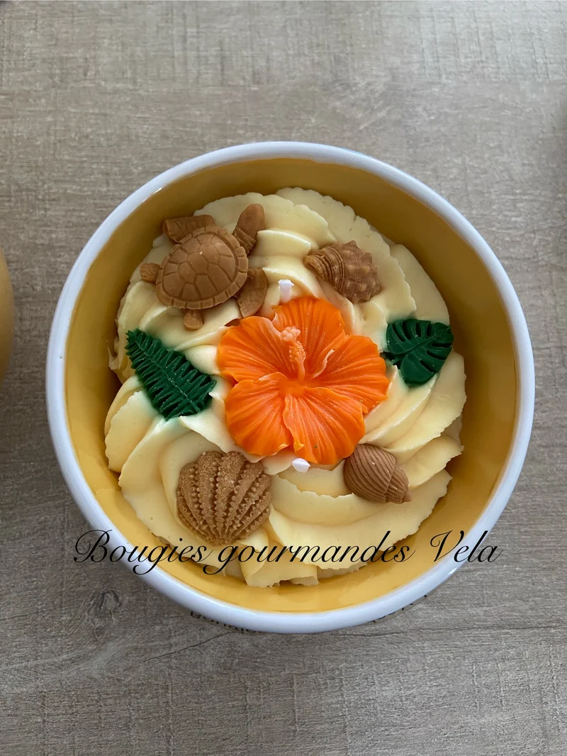 Bougie gourmande mangue coco Bougie parfumée Bougie chantilly Bougie artisanale Bougie végétale Idée cadeau