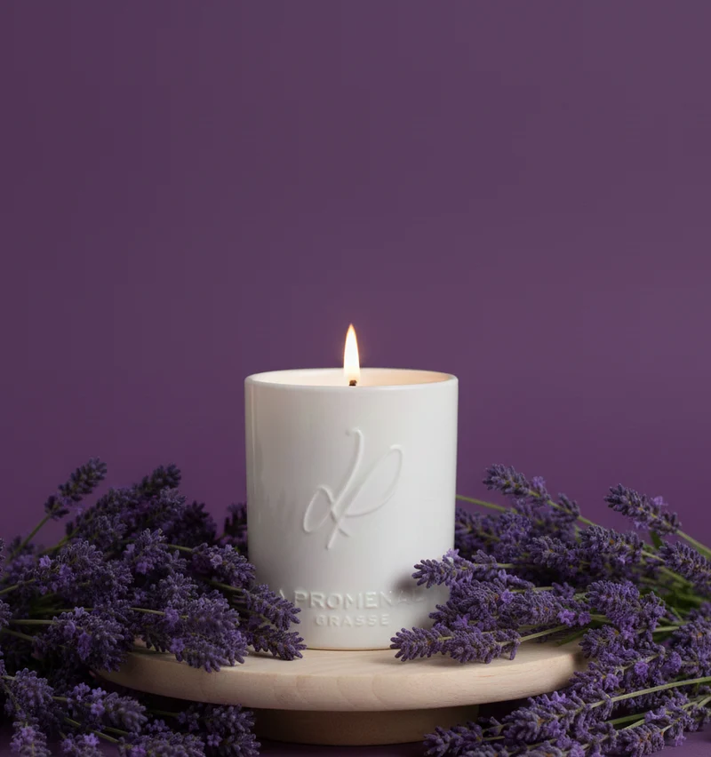 Dans un champ de lavande - Bougie parfumée céramique
