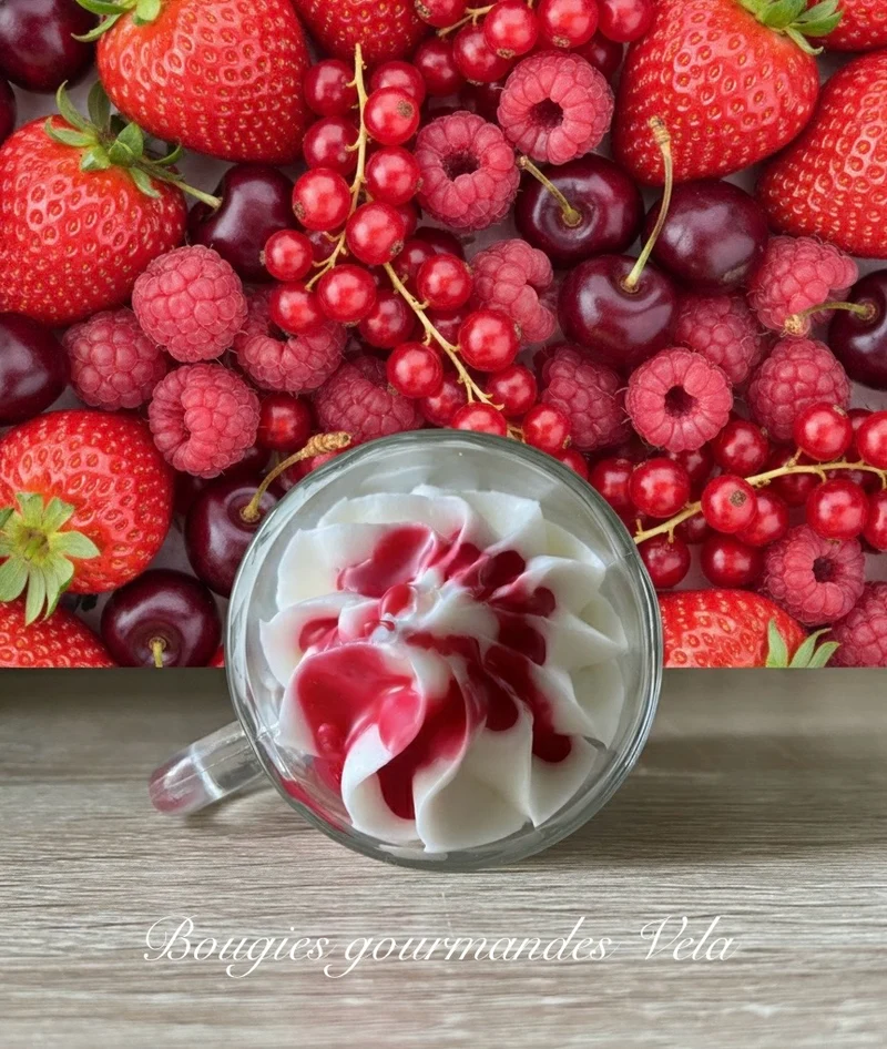 Coffret Je t’aime 2 bougies gourmandes parfum caramel parfum fruits rouges Bougie chantilly Bougie artisanale Bougie végétale Idée cadeau