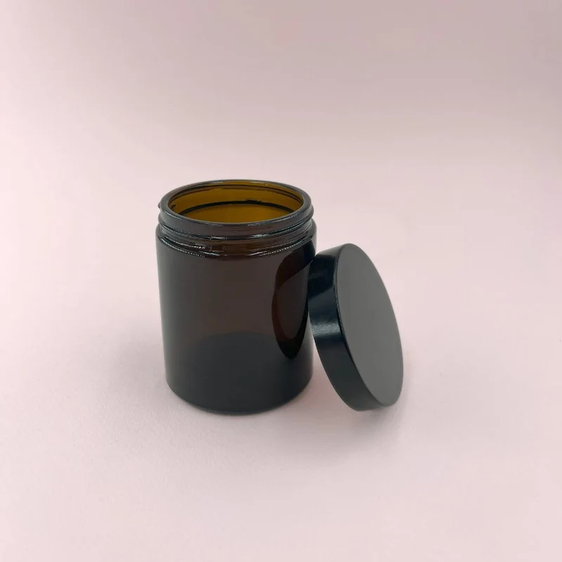 Verre ambré avec couvercle 180 ml / bougie 140 g