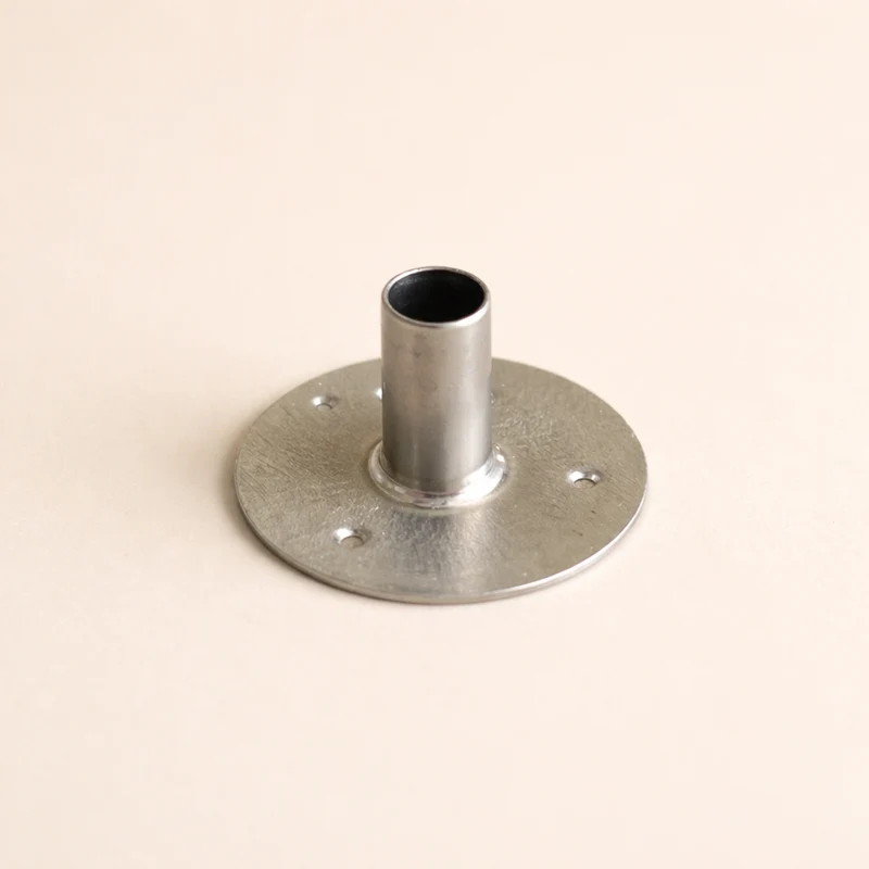 Supporto stoppino metallico (wick sustainer) , 3,0 x 3,4 x 14,5 mm , foro diametro 3 mm, 100 gr ( 425 pz circa)
