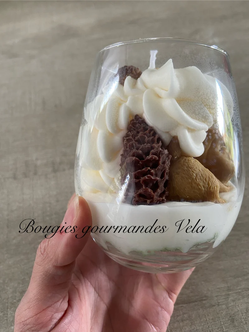 Bougie gourmande Bougie Le faon de la forêt Bougie parfumée Bougie automne Bougie chantilly Bougie artisanale Bougie végétale Idée cadeau