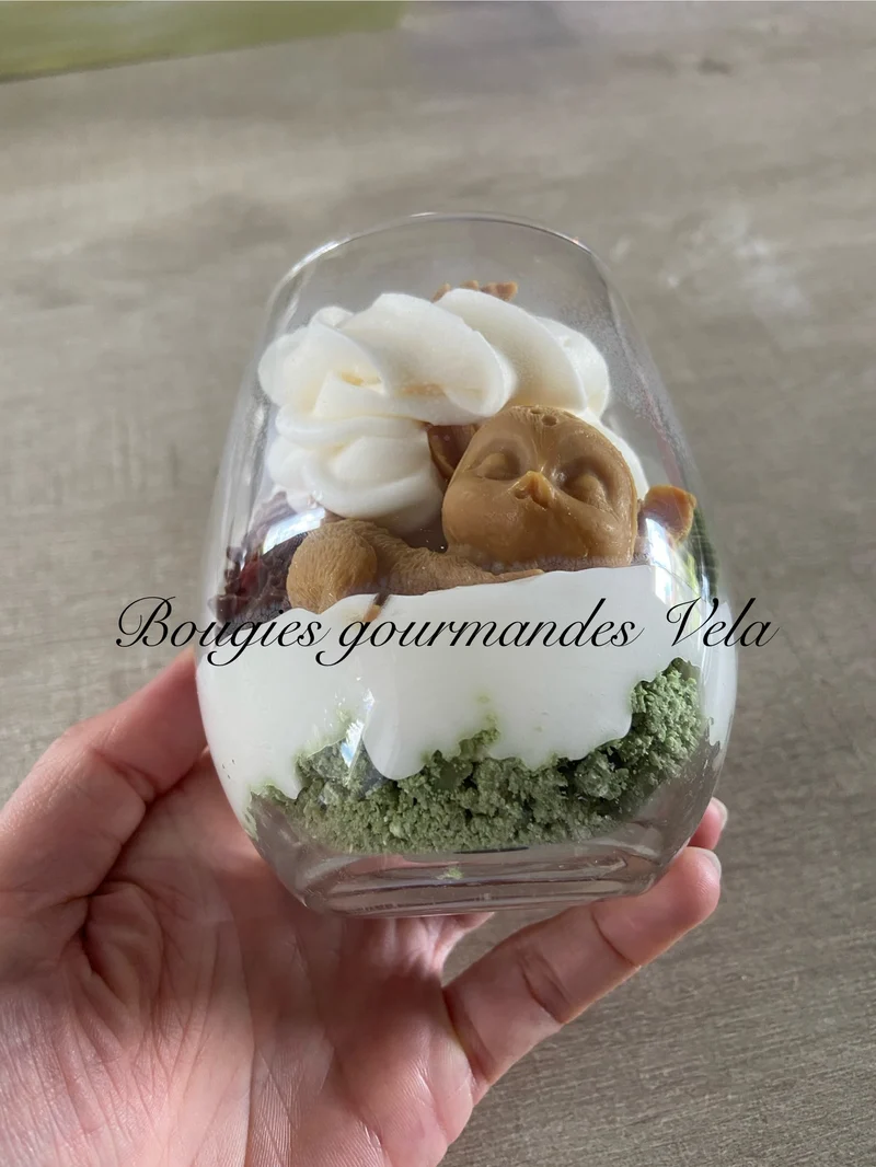 Bougie gourmande Bougie Le faon de la forêt Bougie parfumée Bougie automne Bougie chantilly Bougie artisanale Bougie végétale Idée cadeau