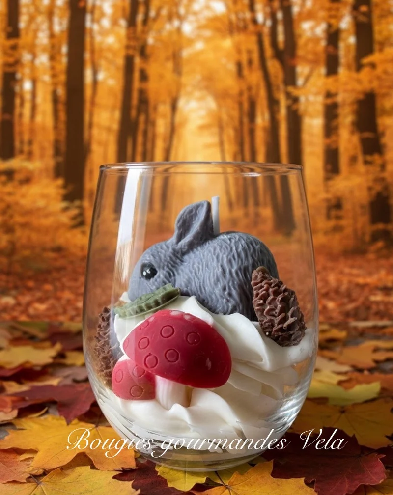 Bougie gourmande Bougie Le lapin de la forêt Bougie parfumée vanille Bougie automne Bougie chantilly Bougie artisanale Bougie végétale Idée cadeau