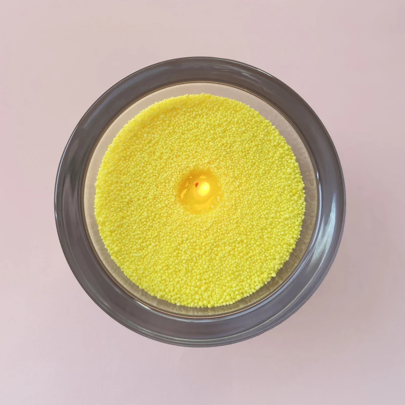 Cire sable pour bougie perlée jaune