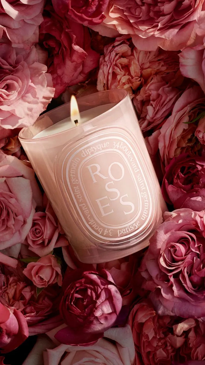 Roses - Bougie moyen modèle