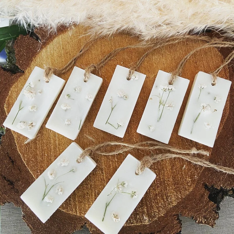 Suspension parfumée Tablette parfumée en cire de soja et parfum de Grasse Idée cadeau invités mariage