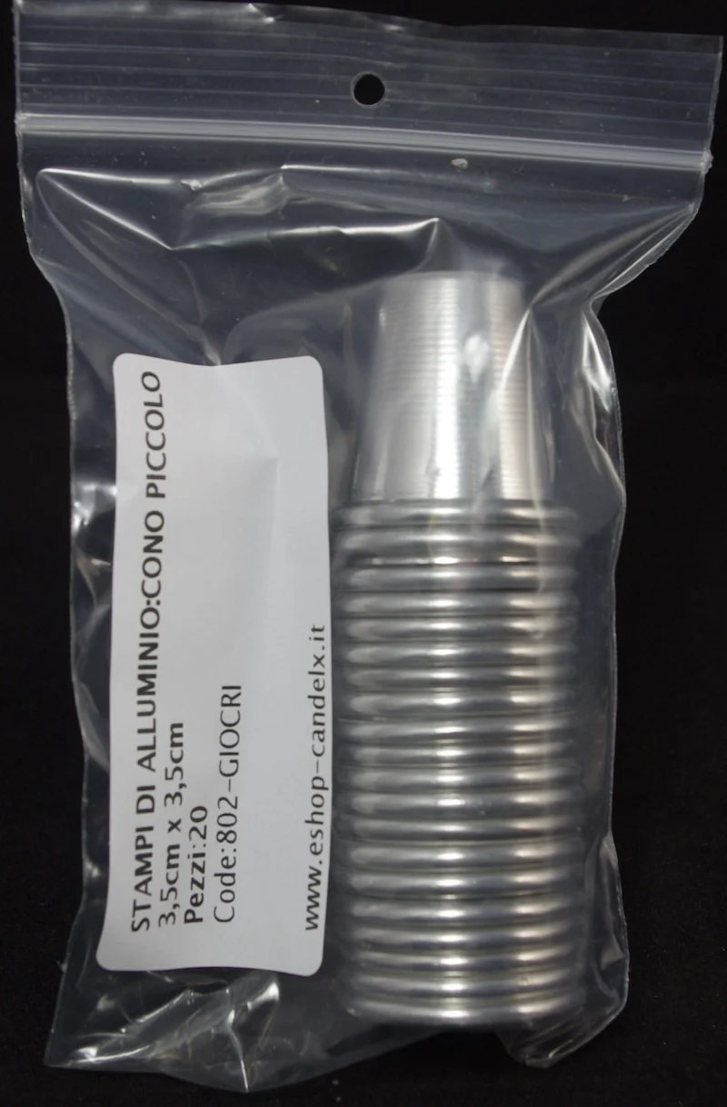 Stampi di alluminio: cono piccolo (3,2 cm x 3,5 altezza), con. da 10 pz.