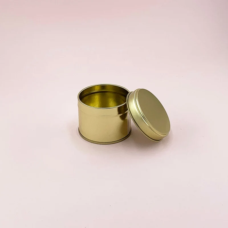 Boîte métallique dorée avec couvercle 100 ml