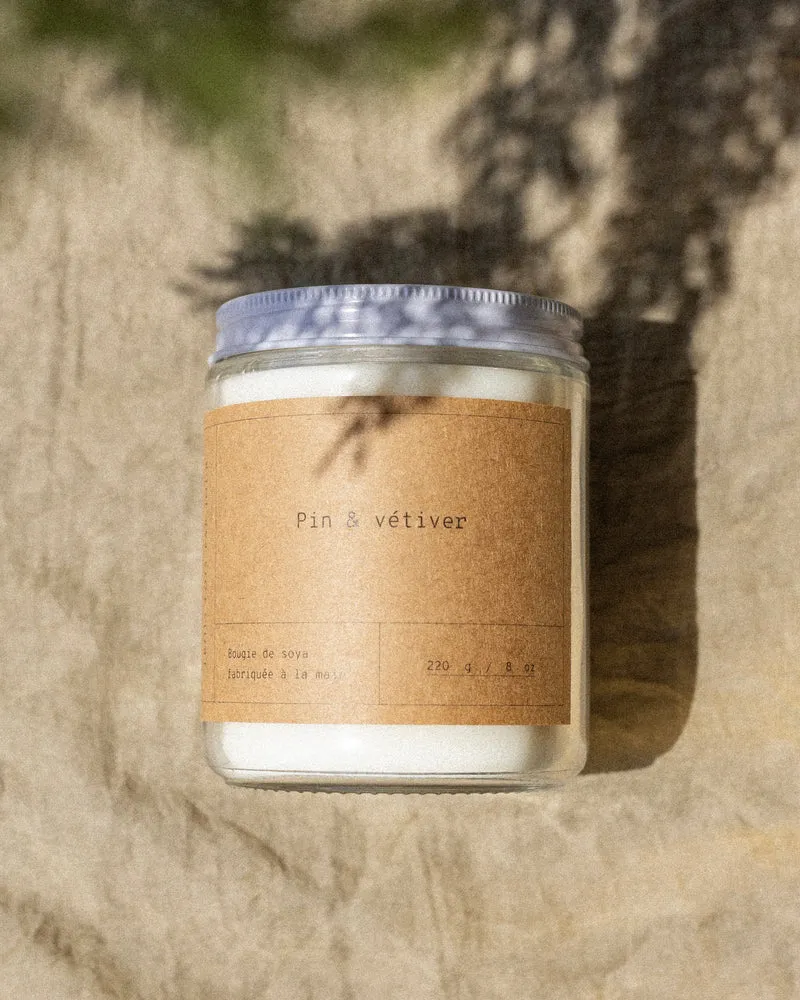 Bougie de soya — Pin & vétiver — 8 oz (50 heures)