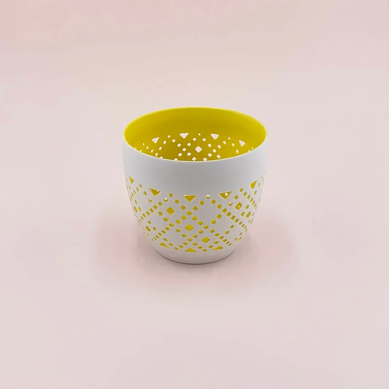 Photophore en porcelaine jaune