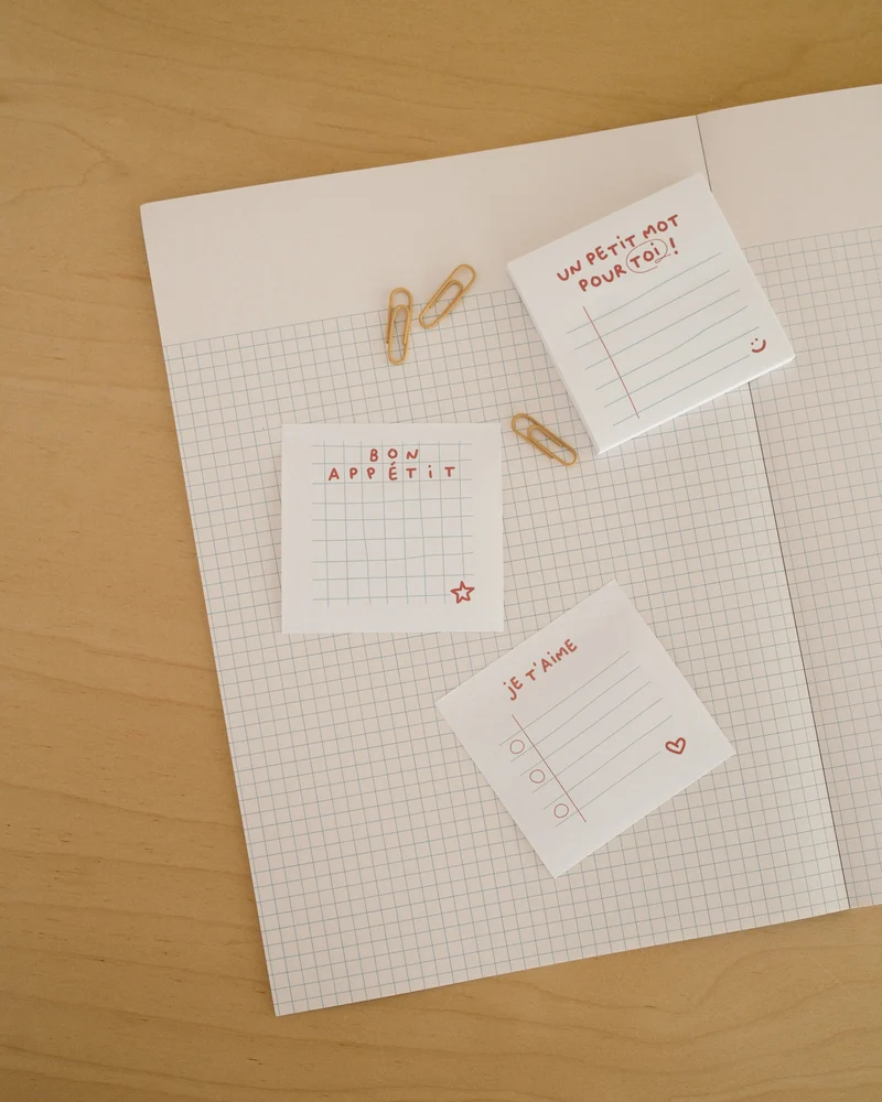 Trio | Post-it — Mots dans les lunchs