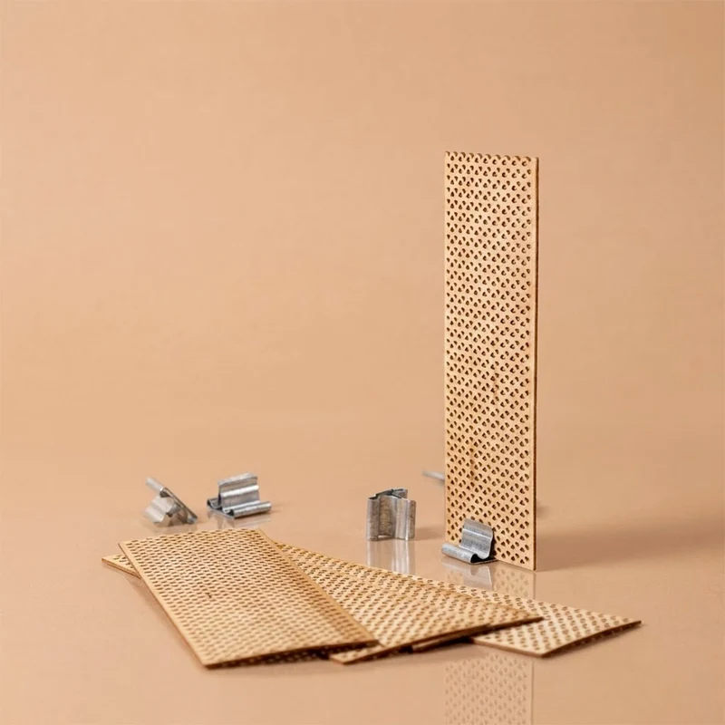Mèches en bois perforées pour bougies