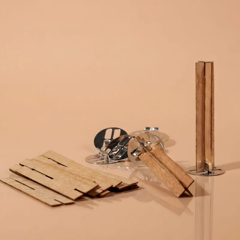 Mèches en bois croisées pour bougies