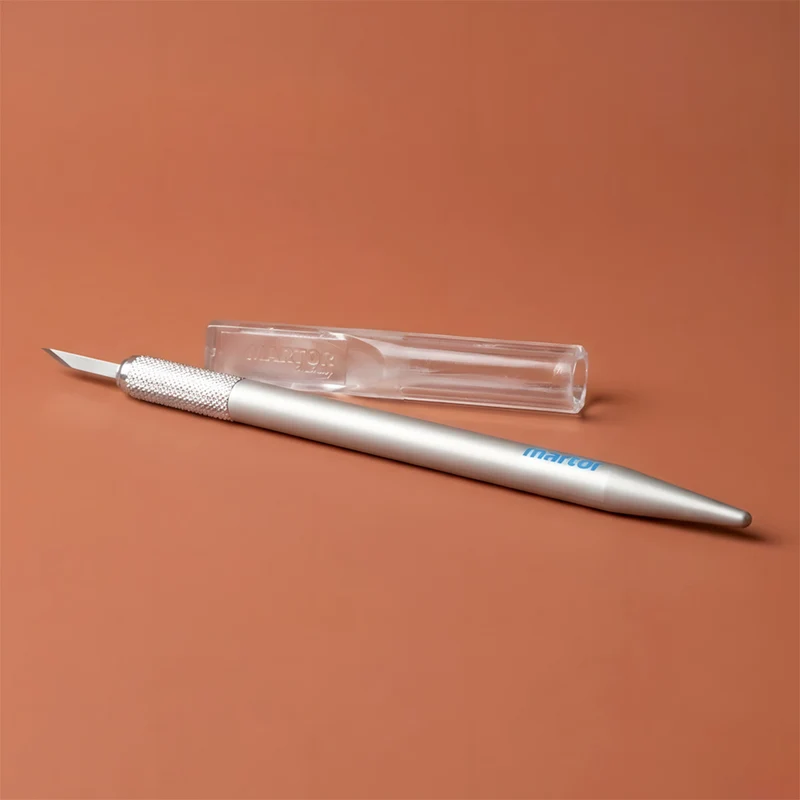 Cutter pour découper la cire