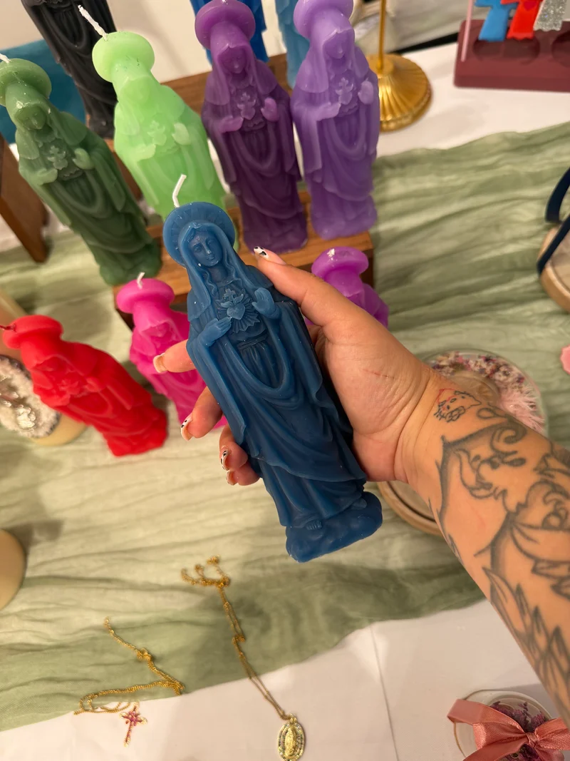 La Vierge colorée
