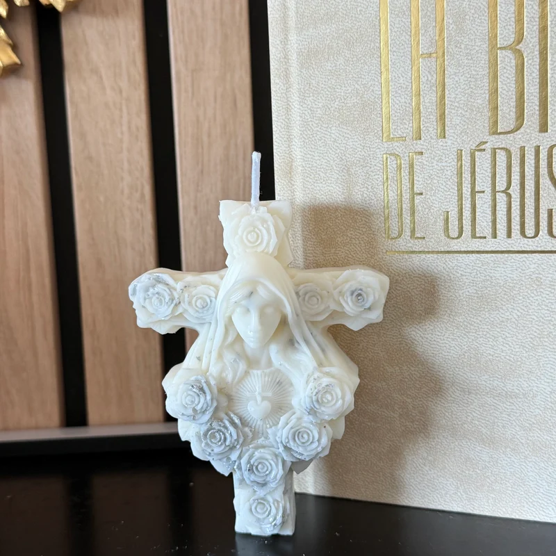 La Vierge aux roses