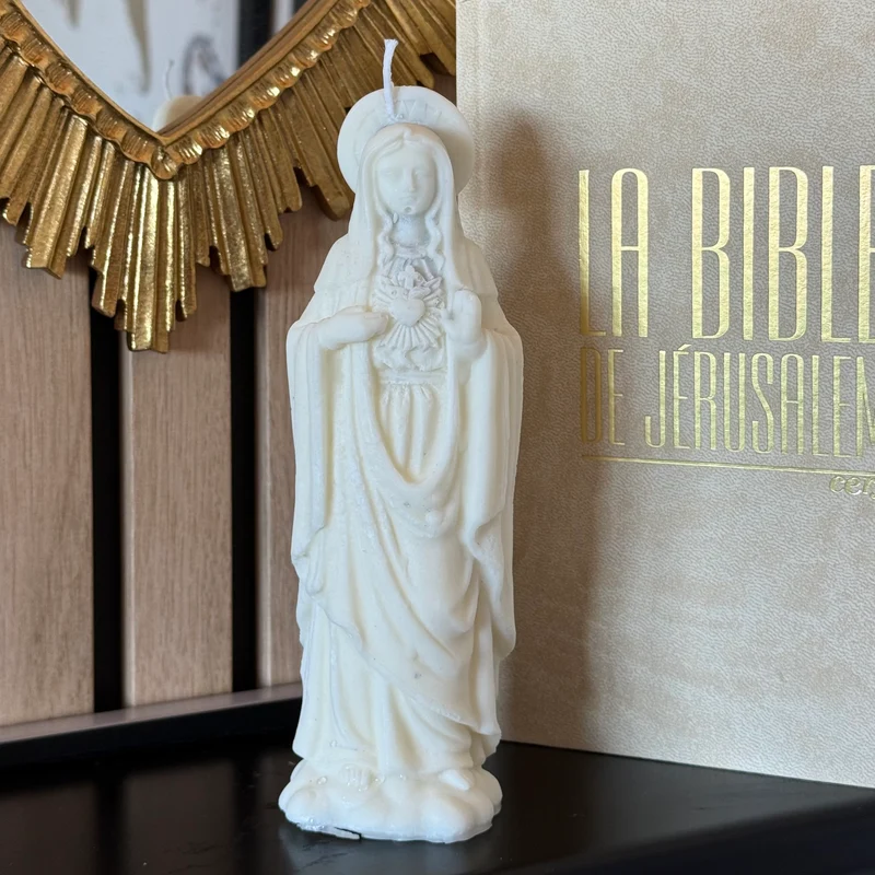 La Vierge au cœur sacré