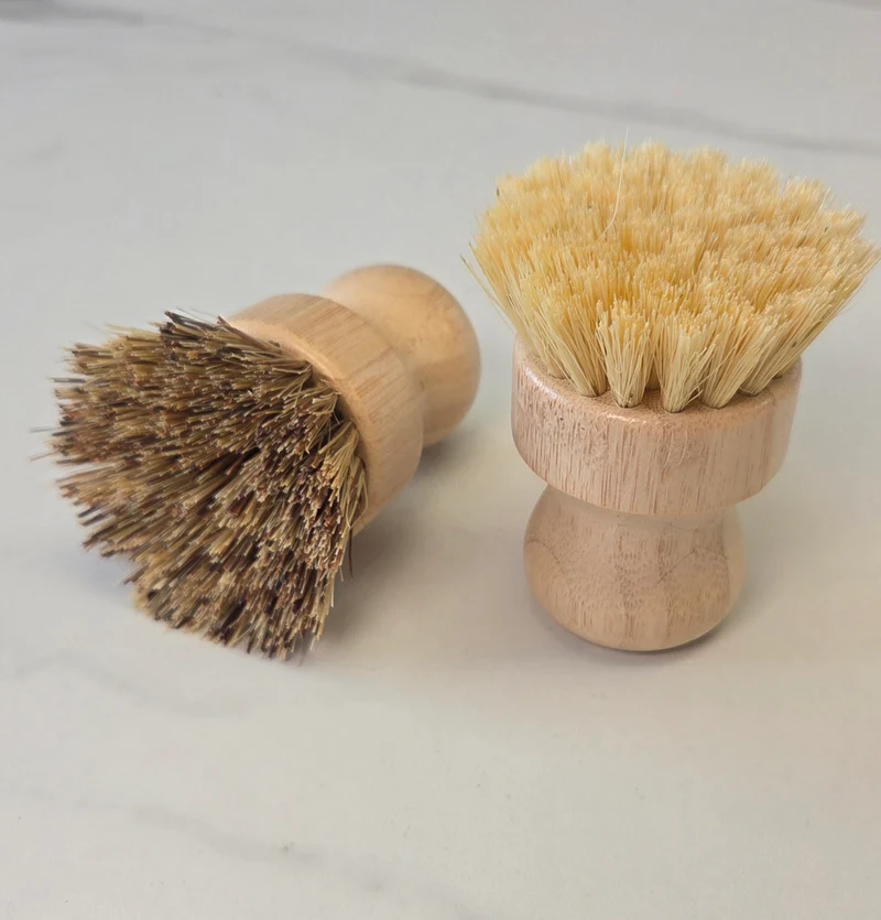 Dish Brush, Sisal w/wood handle