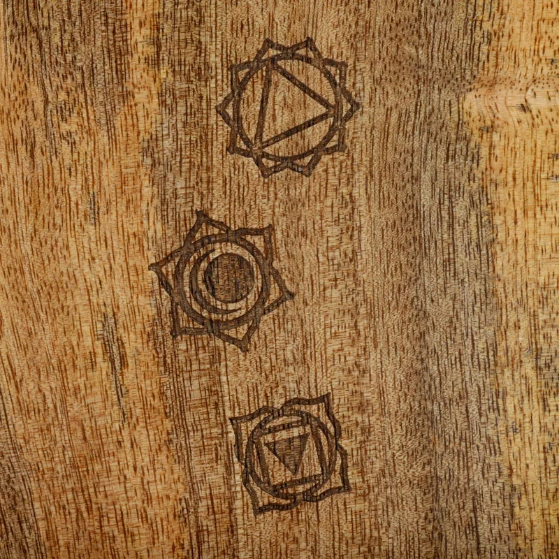 Tray 7 chakrasymbolen mangohout