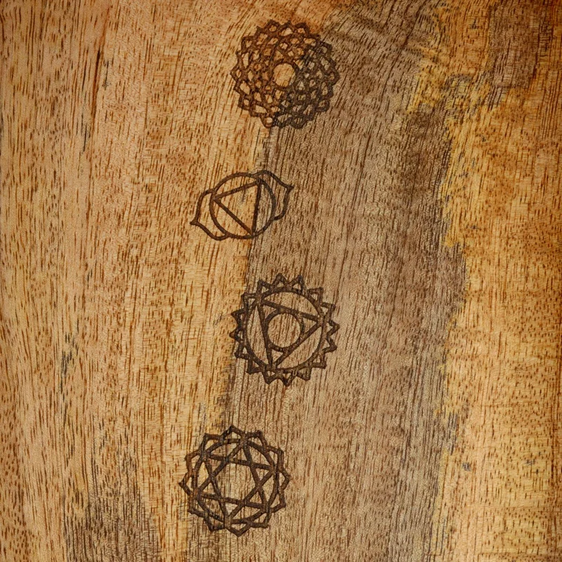 Tray 7 chakrasymbolen mangohout