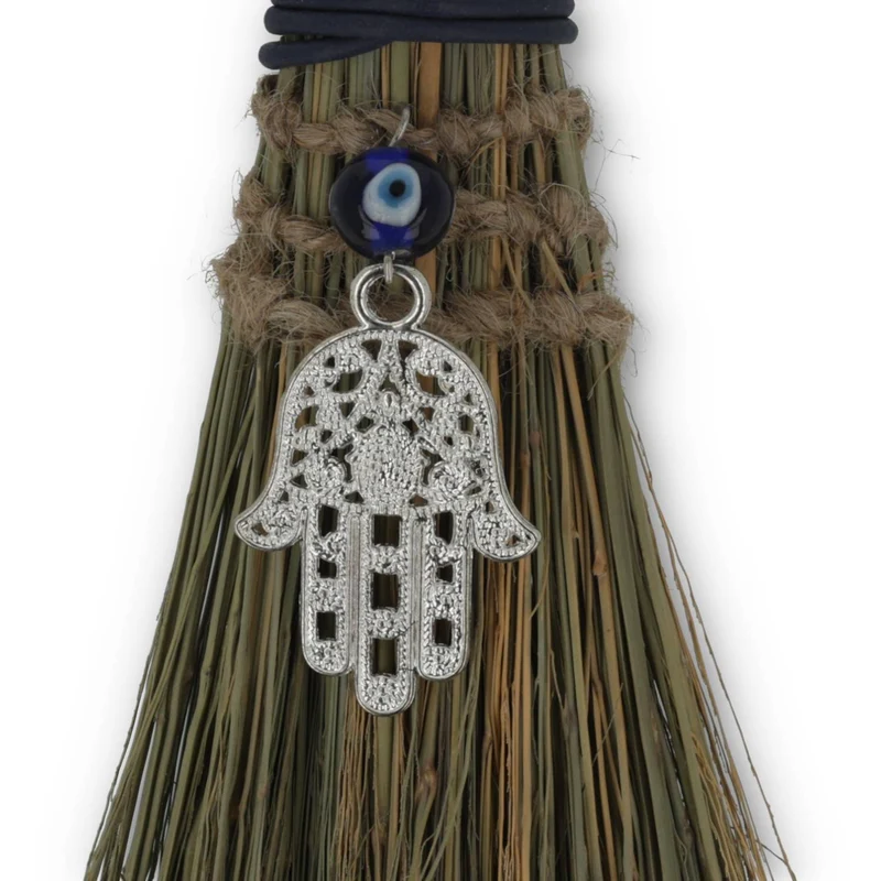 Heksenbezem evil eye & Hand of Fatima