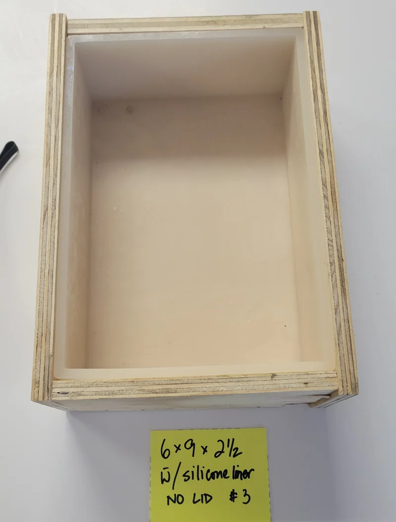 Wood Mold 6x9 w/silicone liner