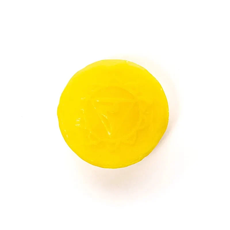 Holy Lama zeep zonnevlecht chakra in palmblad