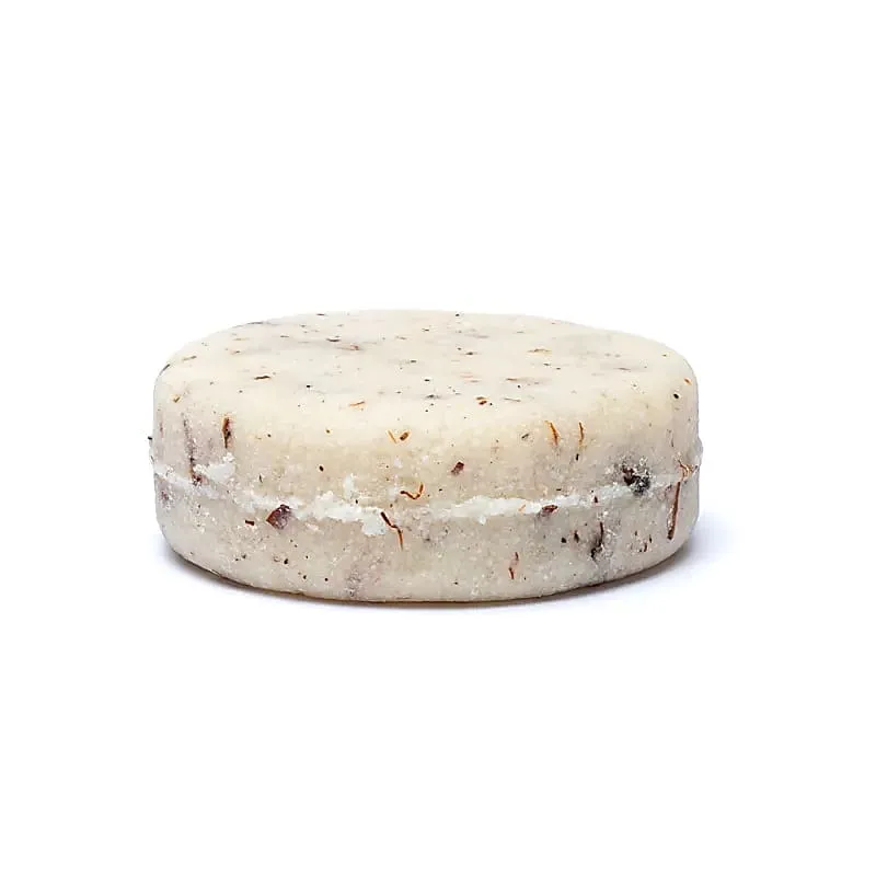 Natuurlijke shampoo bar dennenknoppen
