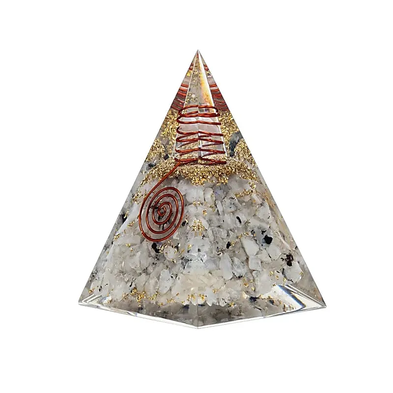 Orgoniet pyramide maansteen met maan symbool