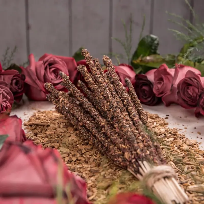 Sagrada Madre Palo Santo wierook met Roos