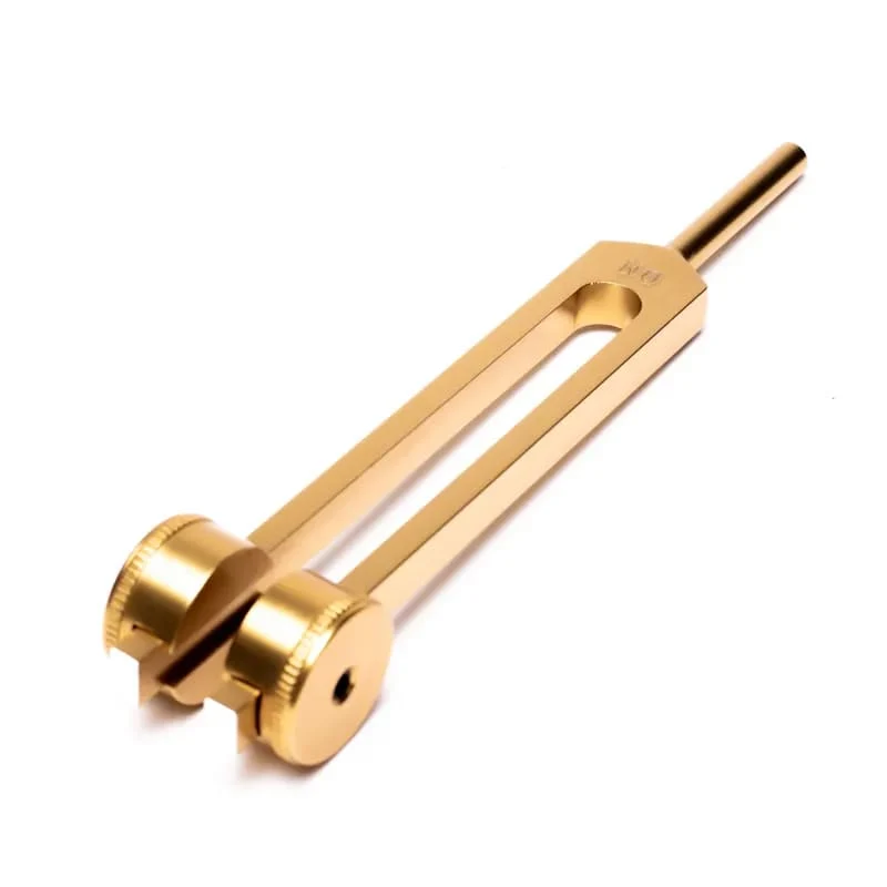 Stemvork Mid Ohm (136.10 Hz) goudkleurig