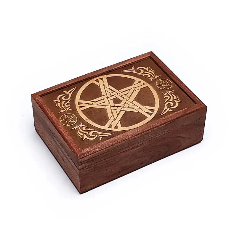 Tarotdoos pentagram gegraveerd