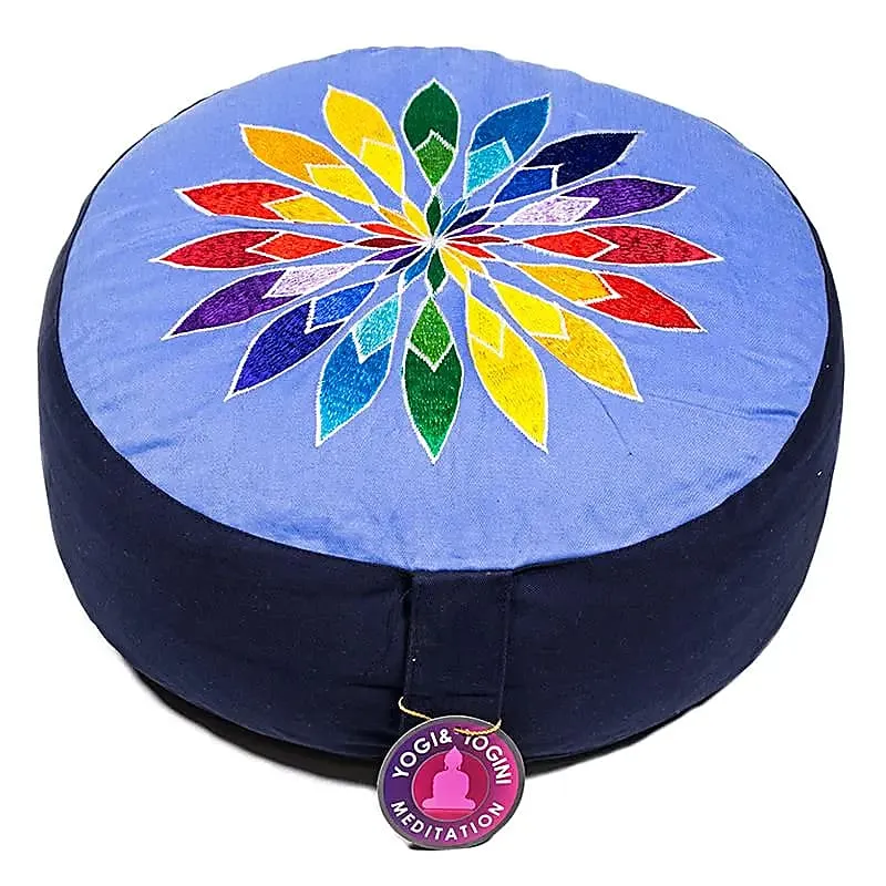 Meditatiekussen blauw bloem geborduurd