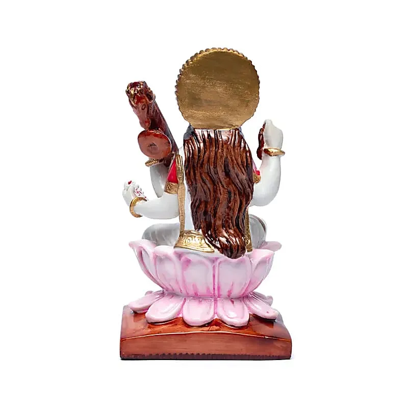 Saraswati met sitar