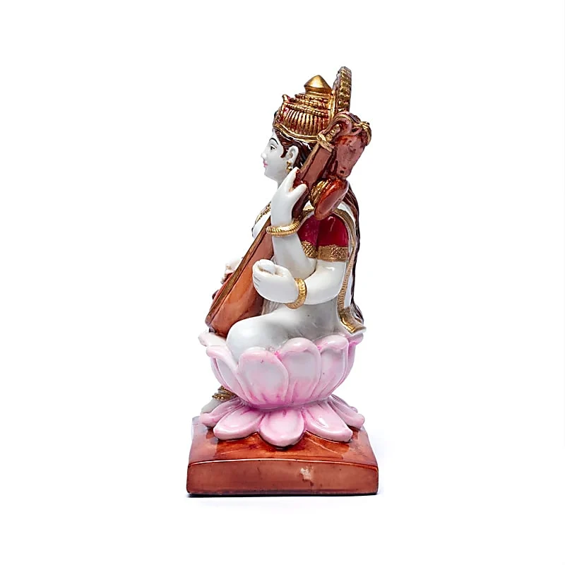 Saraswati met sitar
