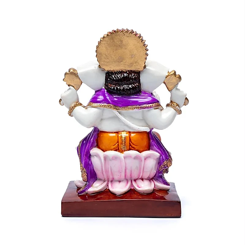 Ganesha op lotustroon