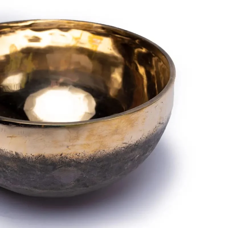 Klankschaal Ishana zwart/goud
