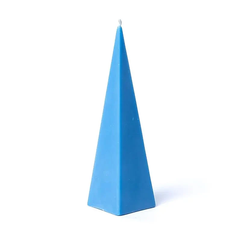 Piramide kaars lichtblauw geurloos