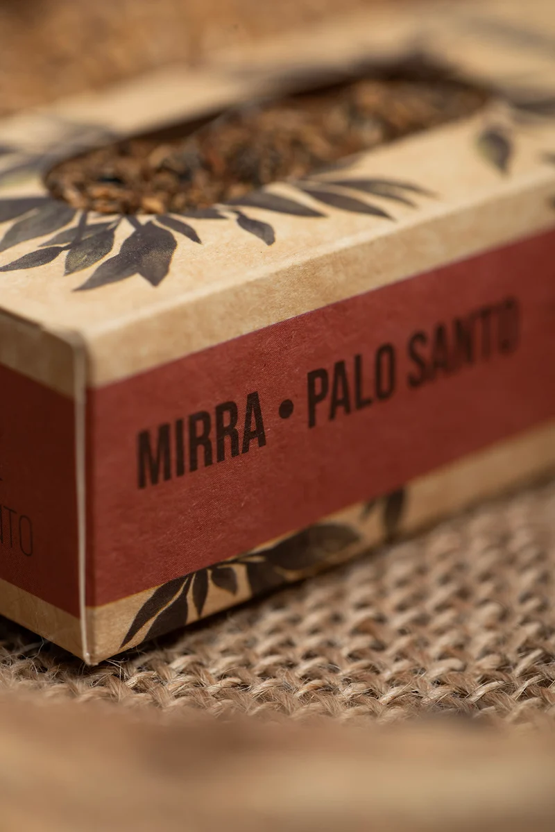 Sagrada Madre Sahumitos smudge Mirre & Palo Santo