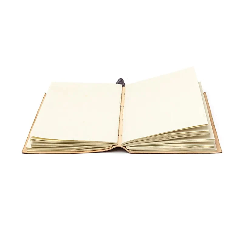 Notitieboek Lotus met amethist en kunstleren omslag