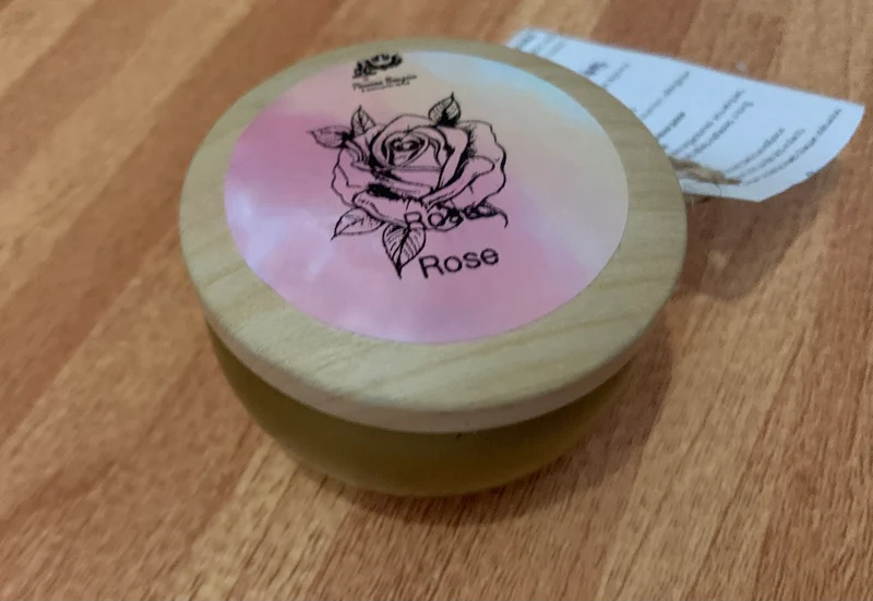 Petit pot métal doré parfumé 🌿 SUN7