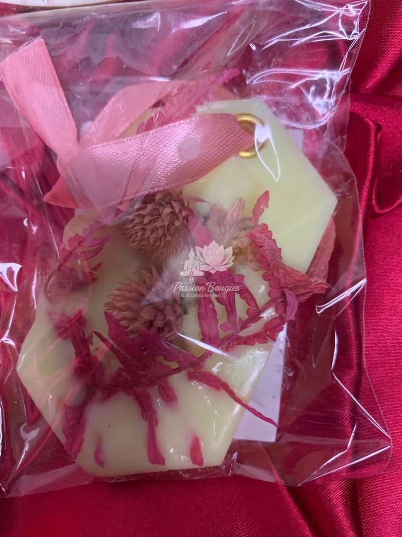 Fondant parfumé à accrocher - boutique PLURIELLE83