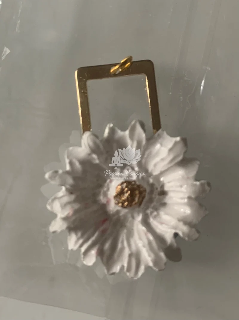 Pendentif marguerite