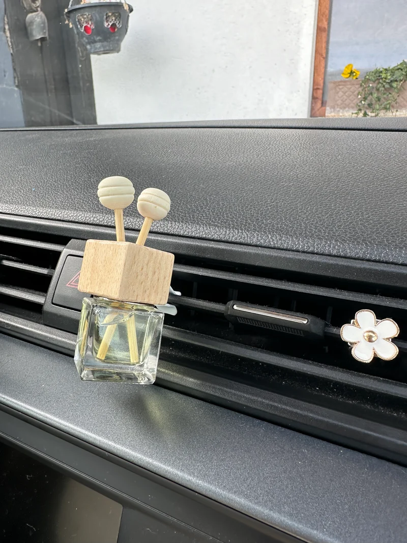 Diffuseur voiture à accrocher