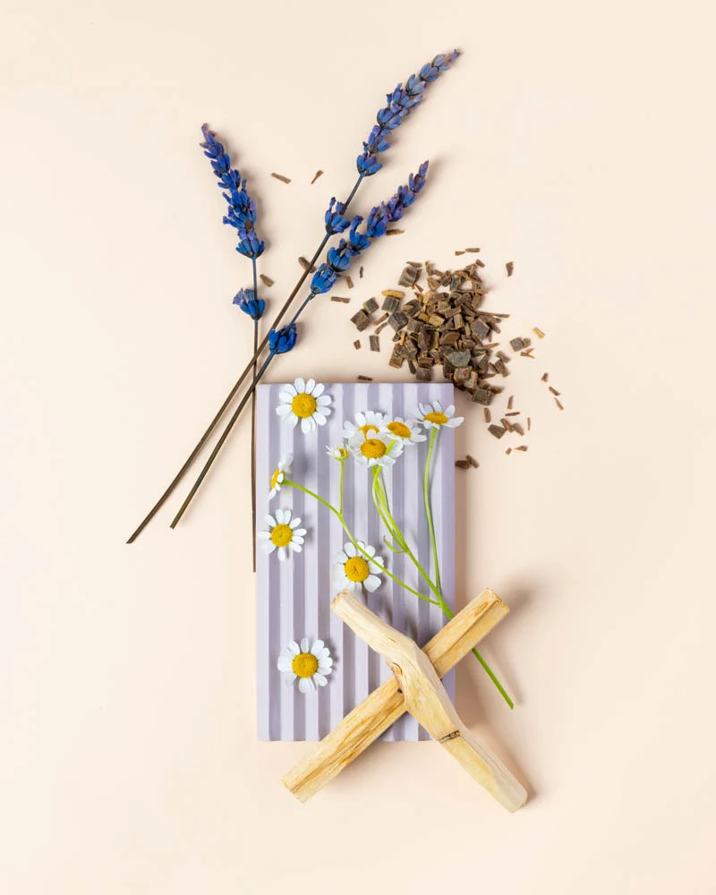 lavender blooms & soothing sandalwood™ fragrance oil