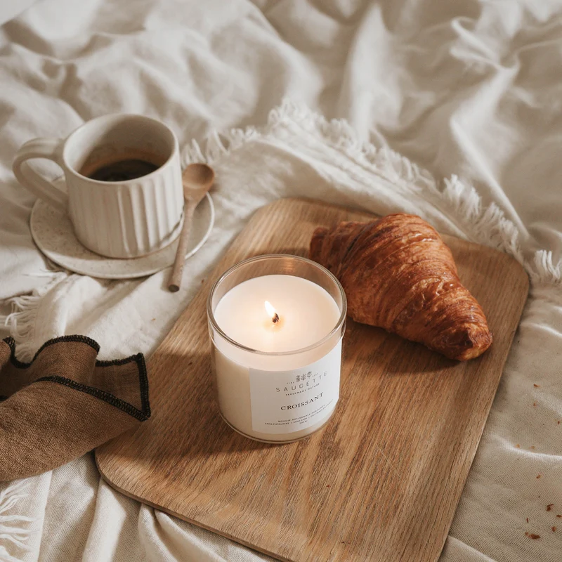 Croissant - Bougie artisanale parfumée à la cire de soja naturelle