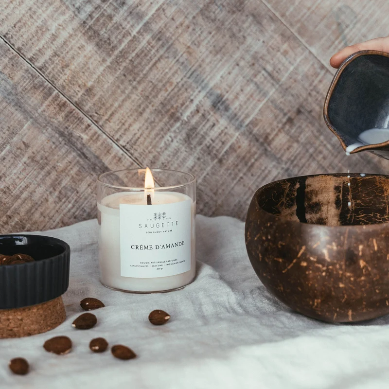 Crème d'amande - Bougie artisanale parfumée à la cire de soja naturelle